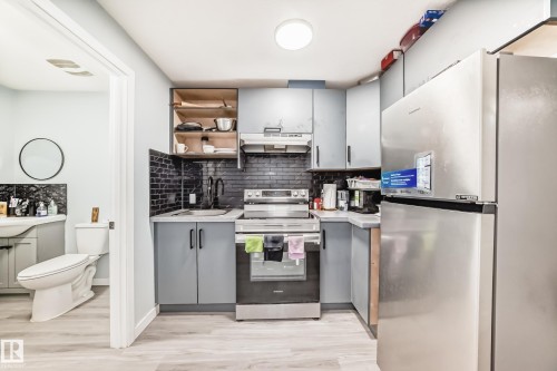 9912 226 Street, Edmonton, AB - Indoor