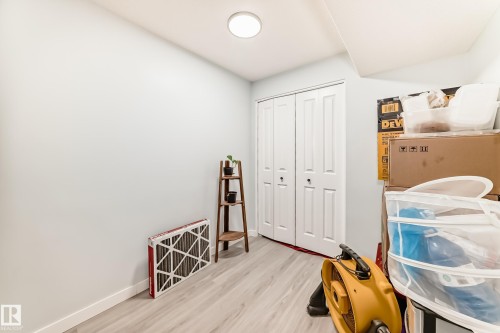 9912 226 Street, Edmonton, AB - Indoor