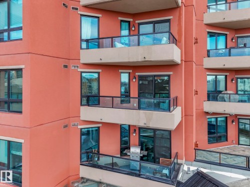 511 10142 111 Street, Edmonton, AB - Outdoor