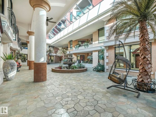 511 10142 111 Street, Edmonton, AB - 