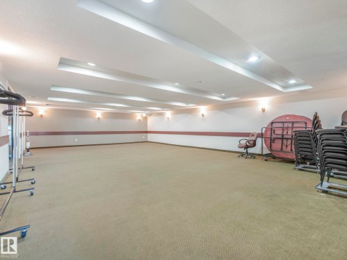 511 10142 111 Street, Edmonton, AB - Indoor Photo Showing Other Room