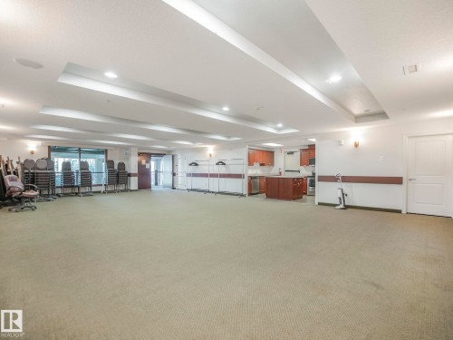 511 10142 111 Street, Edmonton, AB - Indoor Photo Showing Other Room