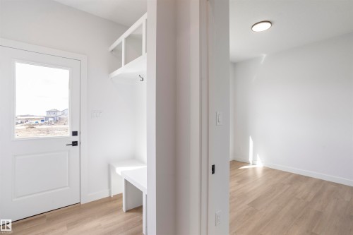 463 Bank Wynd, Leduc, AB - Indoor Photo Showing Other Room