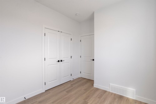 463 Bank Wynd, Leduc, AB - Indoor Photo Showing Other Room