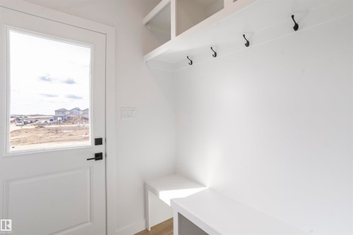 463 Bank Wynd, Leduc, AB - Indoor