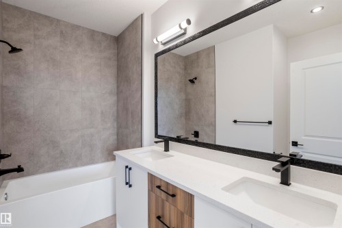 463 Bank Wynd, Leduc, AB - Indoor Photo Showing Bathroom