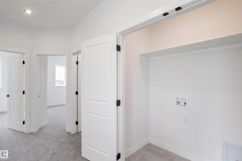 463 Bank Wynd, Leduc, AB - Indoor Photo Showing Other Room