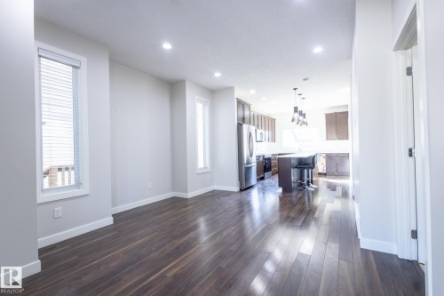 12212 124 Street, Edmonton, AB - Indoor