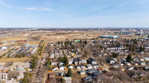 12212 124 Street, Edmonton, AB - Outdoor With View