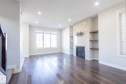 12212 124 Street, Edmonton, AB - Indoor With Fireplace