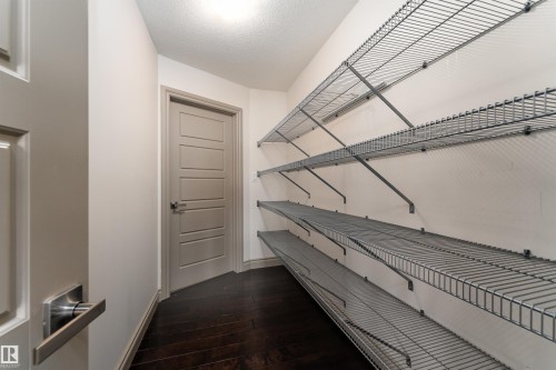 5414 Bonaventure Avenue, Edmonton, AB - Indoor Photo Showing Other Room