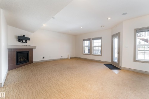 5414 Bonaventure Avenue, Edmonton, AB - Indoor With Fireplace