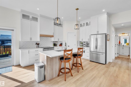 304 Fundy Way, Cold Lake, AB - Indoor Photo Showing Kitchen With Stainless Steel Kitchen With Upgraded Kitchen