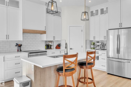 304 Fundy Way, Cold Lake, AB - Indoor Photo Showing Kitchen With Stainless Steel Kitchen With Double Sink With Upgraded Kitchen