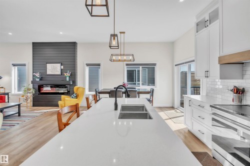 304 Fundy Way, Cold Lake, AB - Indoor Photo Showing Kitchen With Double Sink With Upgraded Kitchen