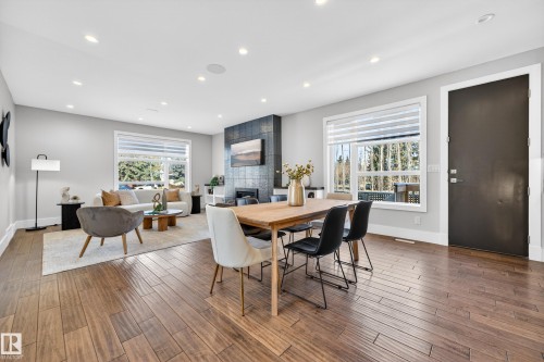 14132 97 Avenue, Edmonton, AB - Indoor Photo Showing Dining Room