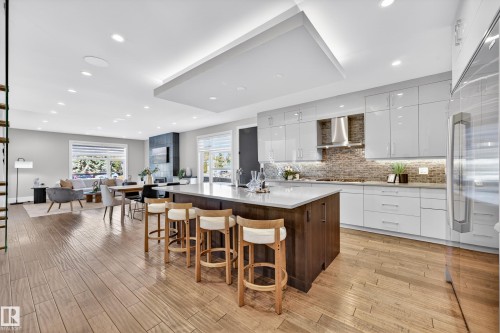 14132 97 Avenue, Edmonton, AB - Indoor