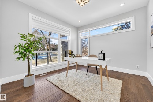 14132 97 Avenue, Edmonton, AB - Indoor Photo Showing Other Room