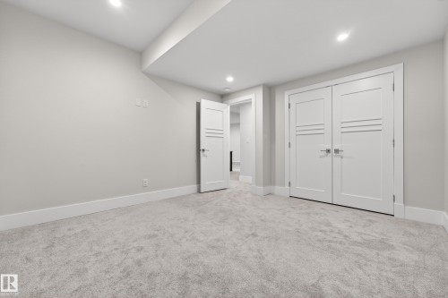 14132 97 Avenue, Edmonton, AB - Indoor Photo Showing Other Room