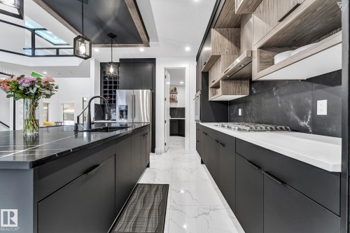 3130 Kostash Green, Edmonton, AB - Indoor Photo Showing Kitchen With Upgraded Kitchen