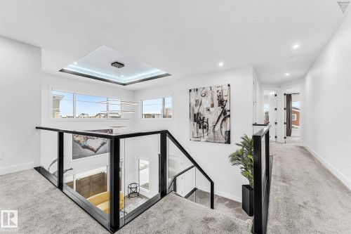 3130 Kostash Green, Edmonton, AB - Indoor Photo Showing Other Room