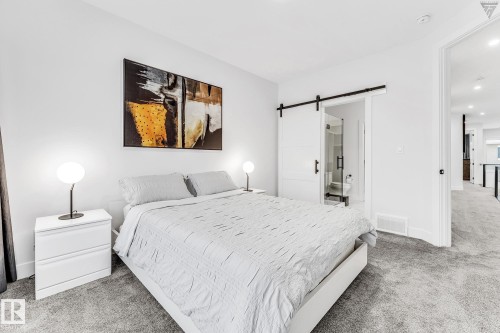 3130 Kostash Green, Edmonton, AB - Indoor Photo Showing Bedroom
