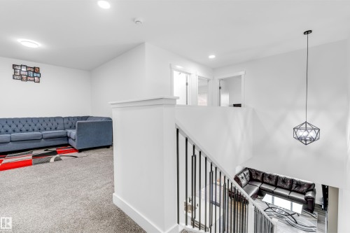 1336 11 Avenue, Edmonton, AB - Indoor