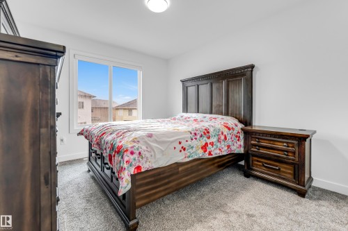 1336 11 Avenue, Edmonton, AB - Indoor Photo Showing Bedroom