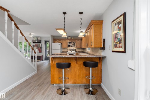 110 1St Avenue, Rural Wetaskiwin County, AB - Indoor