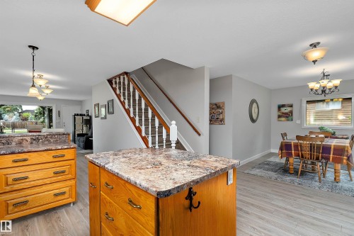 110 1St Avenue, Rural Wetaskiwin County, AB - Indoor