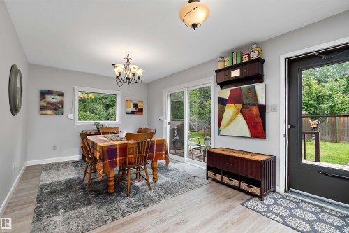 110 1St Avenue, Rural Wetaskiwin County, AB - Indoor Photo Showing Dining Room