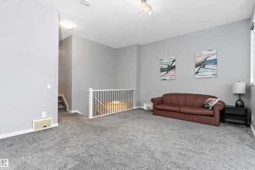 4294 126A Avenue, Edmonton, AB - Indoor