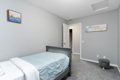 4294 126A Avenue, Edmonton, AB - Indoor Photo Showing Bedroom