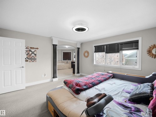 2422 Warry Place Sw, Edmonton, AB - Indoor Photo Showing Bedroom