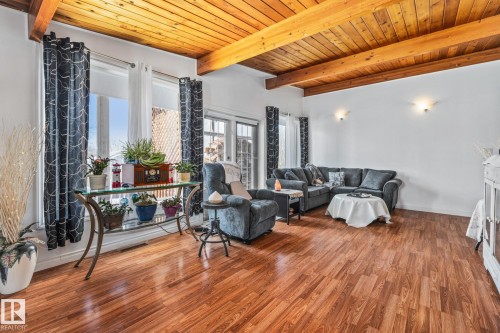 318 Main Street, Ferintosh, AB - Indoor