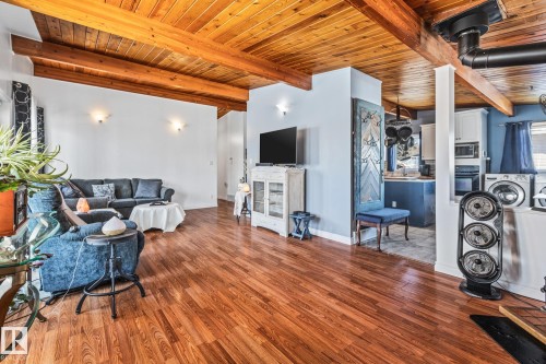 318 Main Street, Ferintosh, AB - Indoor