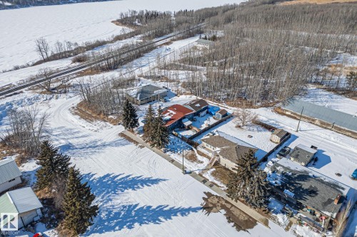 318 Main Street, Ferintosh, AB - Outdoor With View