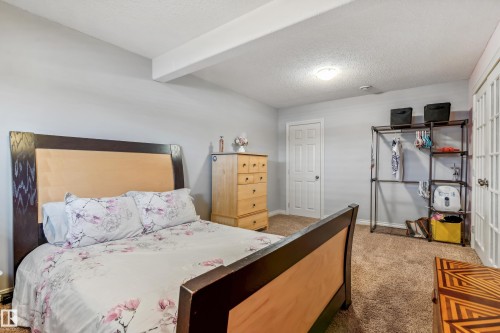 21 Hillcrest Point(E), Fort Saskatchewan, AB - Indoor Photo Showing Bedroom