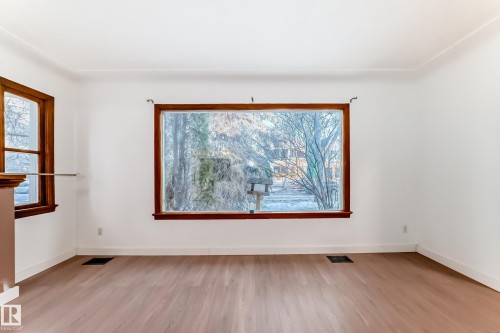 13919 107A Ave, Edmonton, AB - Indoor Photo Showing Other Room