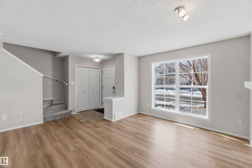 2003 71 Street, Edmonton, AB - Indoor Photo Showing Other Room
