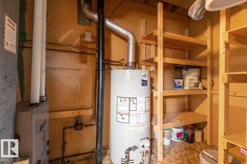 626 Willow Court, Edmonton, AB - Indoor Photo Showing Basement