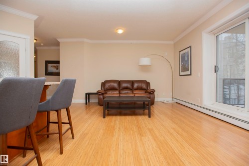 202 8631 108 Street, Edmonton, AB - Indoor