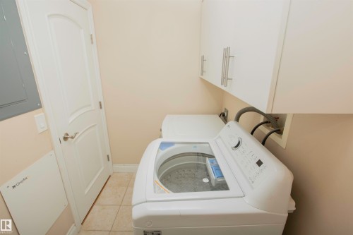 202 8631 108 Street, Edmonton, AB - Indoor Photo Showing Laundry Room
