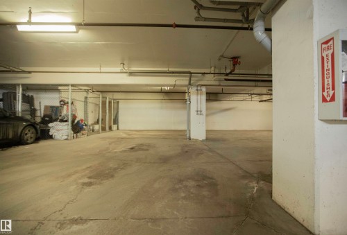 # 35 - 202 8631 108 Street, Edmonton, AB - Indoor Photo Showing Garage