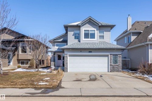 9719 87 Street  Morinville, AB T8R 1V2