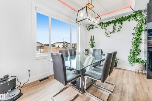 5355 Kimball Place, Edmonton, AB - Indoor Photo Showing Dining Room