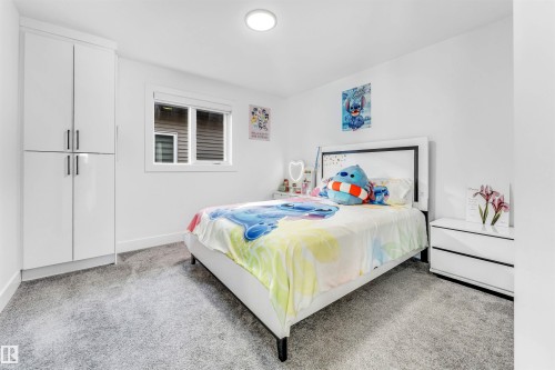 5355 Kimball Place, Edmonton, AB - Indoor Photo Showing Bedroom