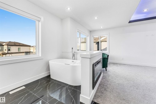 5355 Kimball Place, Edmonton, AB - Indoor