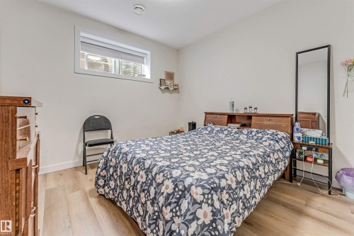 5355 Kimball Place, Edmonton, AB - Indoor Photo Showing Bedroom