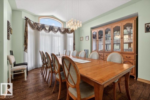 57 Longview Drive, Spruce Grove, AB - Indoor Photo Showing Dining Room
